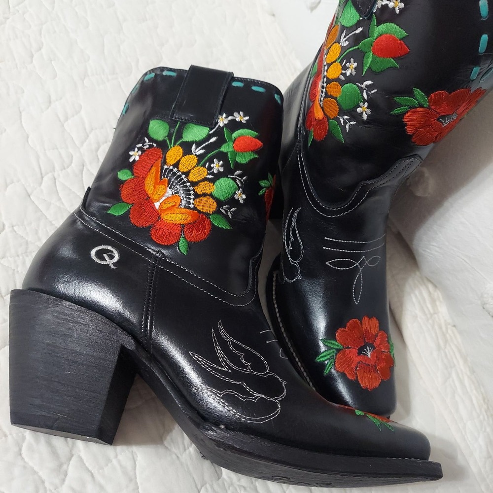Rodeo Quincy Senorita Rosita Boots USA size 9.5. These are gorgeous! - Picture 4 of 10